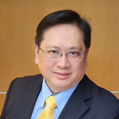 梁伯嵩博士