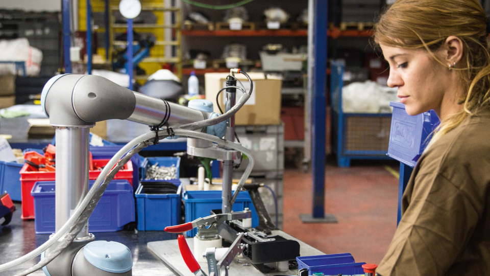 跨越自動化的鴻溝 打造智動化工廠